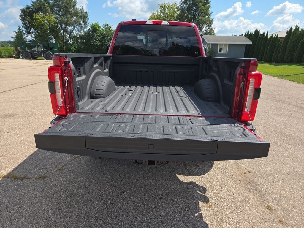 New 2026 Ford F250 King Ranch w/ Tremor Off-Road Package AWD/4WD image 17