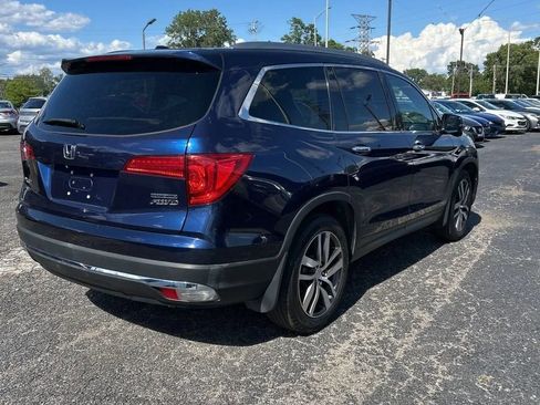 Used 2017 Honda Pilot Touring image 6