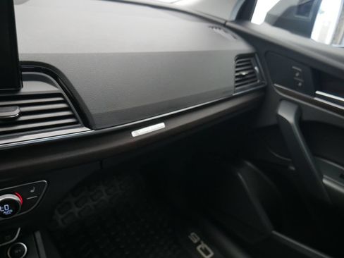 Certified 2023 Audi Q5 2.0T Premium w/ Convenience Package AWD/4WD image 35