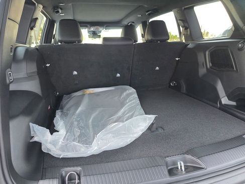 New 2026 Jeep Cherokee Overland w/ Advanced Pro Tech Group image 11