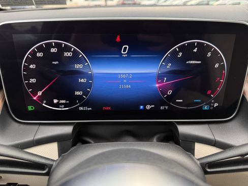 Used 2023 Mercedes-Benz GLC 300 4MATIC image 19
