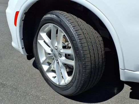 Used 2024 Dodge Durango GT AWD/4WD image 8