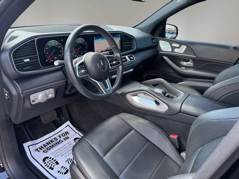 Used 2020 Mercedes-Benz GLE 350 4MATIC w/ Premium Package image 11