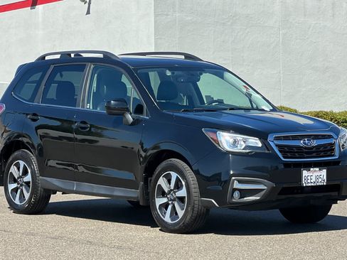 Used 2018 Subaru Forester 2.5i Limited AWD/4WD image 5