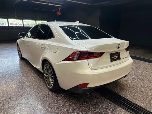 Used 2015 Lexus IS 250 AWD w/ Navigation System Package image 5