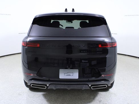 New 2026 Land Rover Range Rover Sport Dynamic SE AWD/4WD image 6