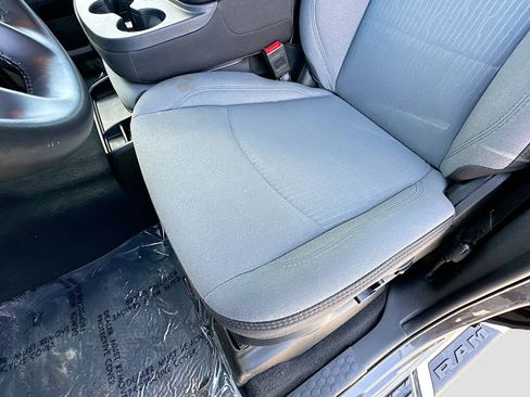 Used 2024 RAM 2500 Big Horn image 18