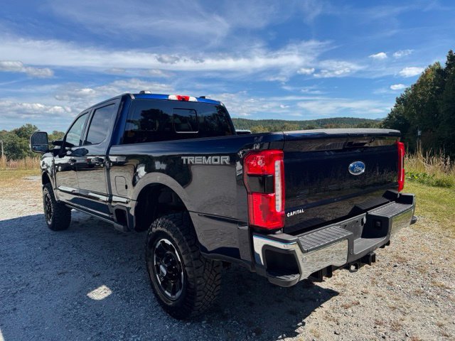 Used 2025 Ford F250 Lariat w/ Lariat Ultimate Package AWD/4WD image 5