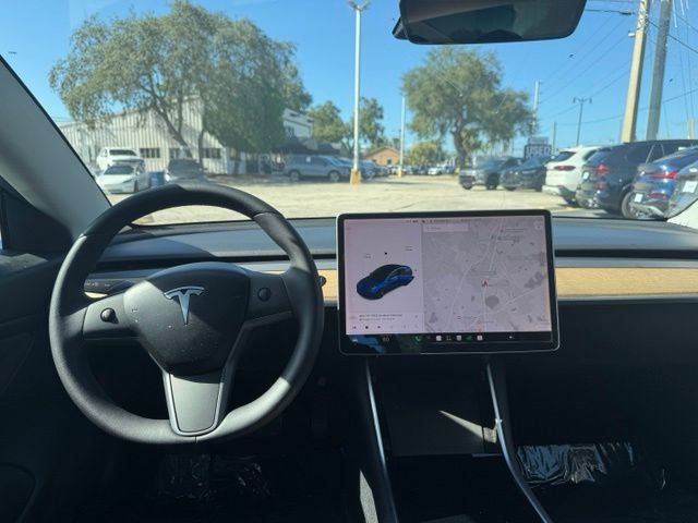 Used 2019 Tesla Model 3 Performance AWD/4WD image 9
