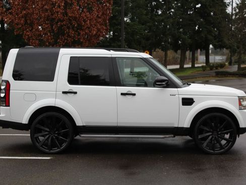 Used 2016 Land Rover LR4 HSE LUX image 6