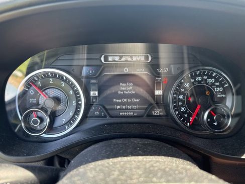Used 2019 RAM 1500 Big Horn AWD/4WD image 6