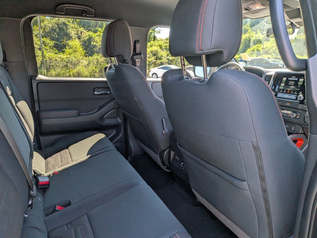 Used 2022 Nissan Frontier Pro-X RWD image 23