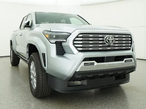 New 2026 Toyota Tacoma Limited AWD/4WD image 6