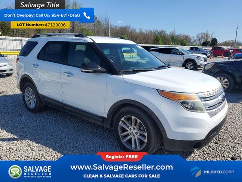 Used 2014 Ford Explorer XLT w/ Equipment Group 201A image 4