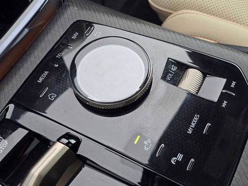 Used 2025 BMW X3 xDrive30i w/ Premium Package image 30