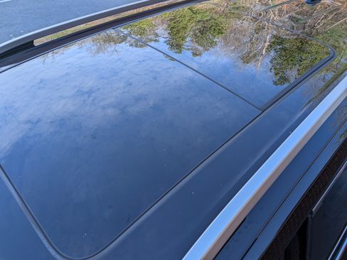 Used 2024 Volkswagen Atlas SEL image 14