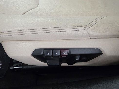Used 2015 BMW 328i xDrive Sedan AWD/4WD image 31