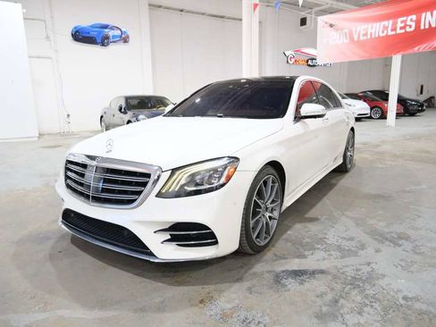 Used 2018 Mercedes-Benz S 560 4MATIC Sedan image 4