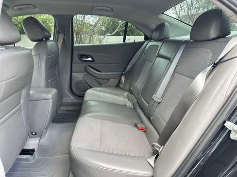Used 2014 Chevrolet Malibu LT w/ Power Convenience Package FWD image 17