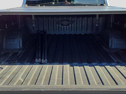 Used 2020 Chevrolet Silverado 1500 Custom w/ Custom Max Trailering Package image 11