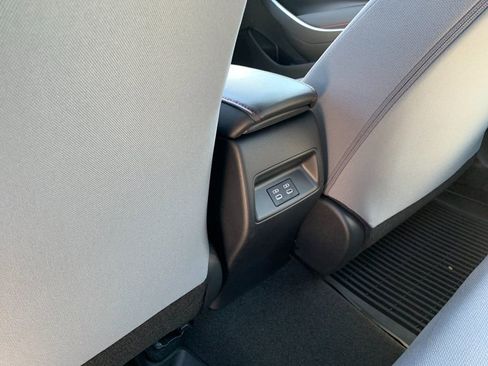 Used 2025 Toyota Corolla SE w/ SE Premium Package image 15