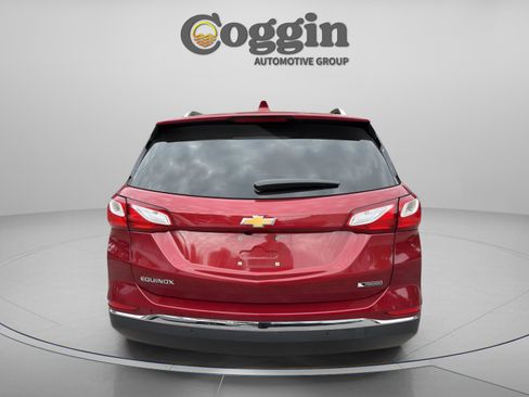 Used 2018 Chevrolet Equinox Premier image 4