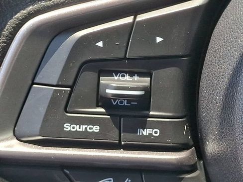 Used 2023 Subaru Forester AWD/4WD image 21