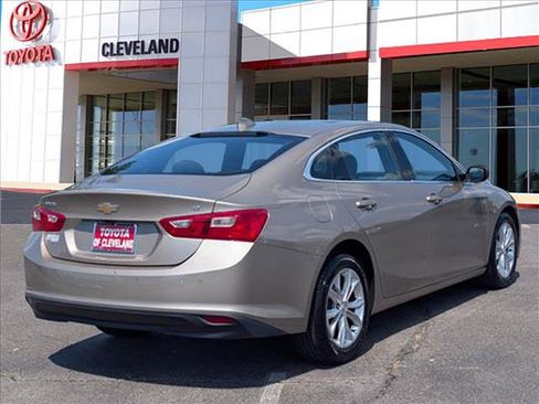 Used 2024 Chevrolet Malibu LT FWD image 6