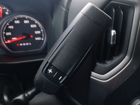 Used 2023 Chevrolet Silverado 2500 Custom w/ Custom Value Package image 25