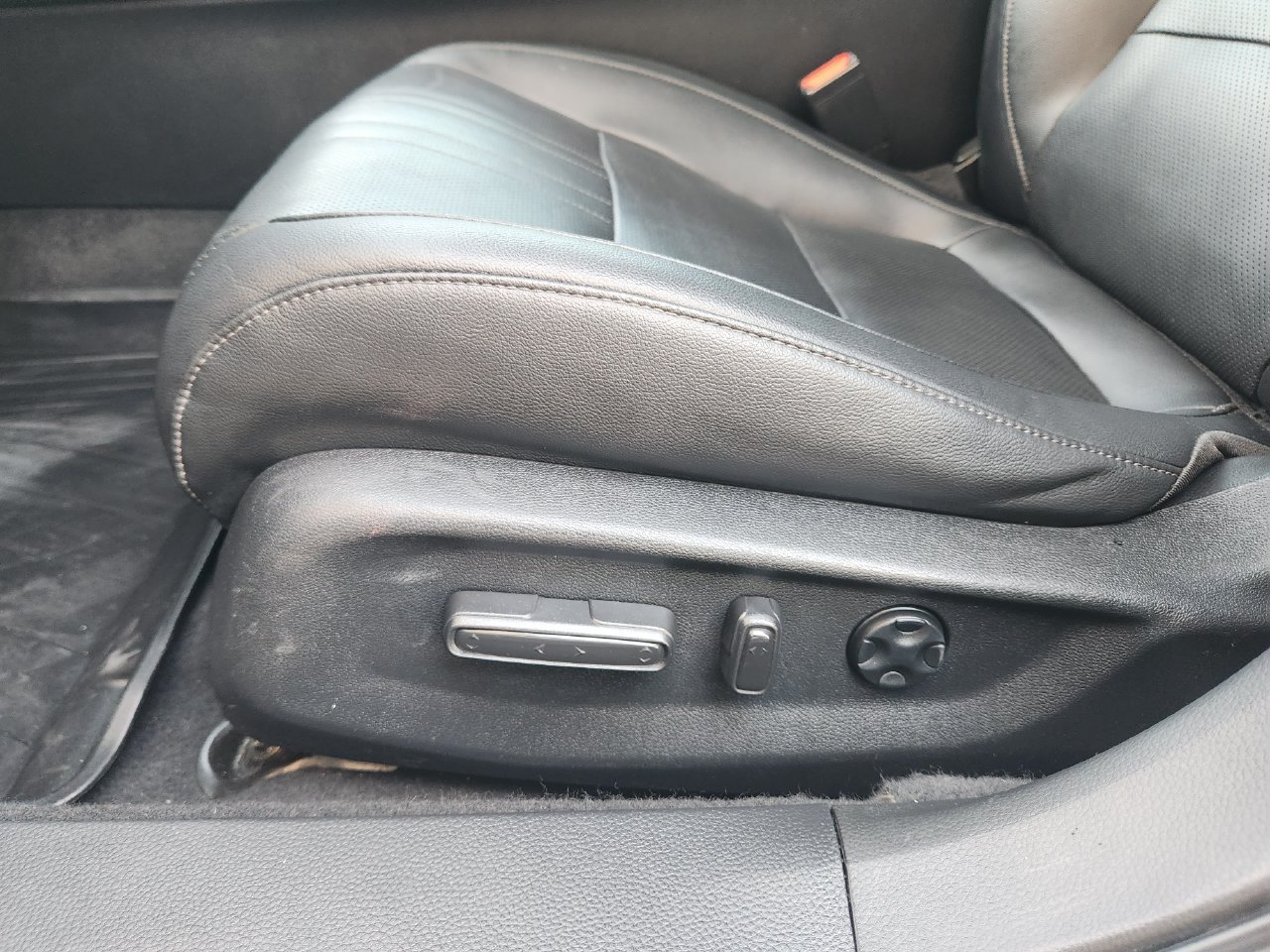 Certified 2022 Honda Accord Touring image 23