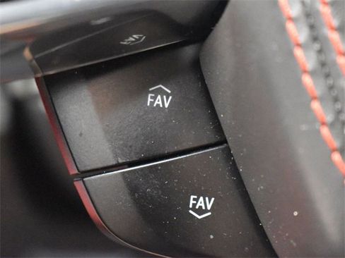 Used 2020 Chevrolet Corvette Stingray w/ 3LT Preferred Equipment Group image 21