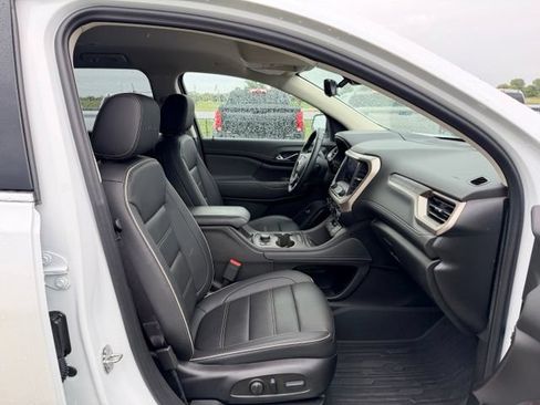 Certified 2023 GMC Acadia Denali w/ Denali Technology Package FWD image 10