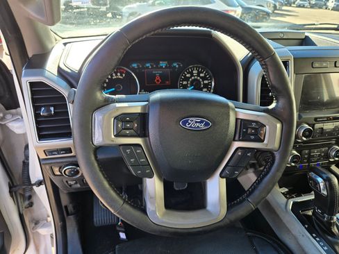 Used 2018 Ford F150 Lariat w/ Equipment Group 502A Luxury image 16