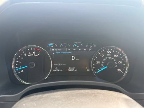Certified 2019 Ford F150 Lariat w/ Equipment Group 502A Luxury AWD/4WD image 18