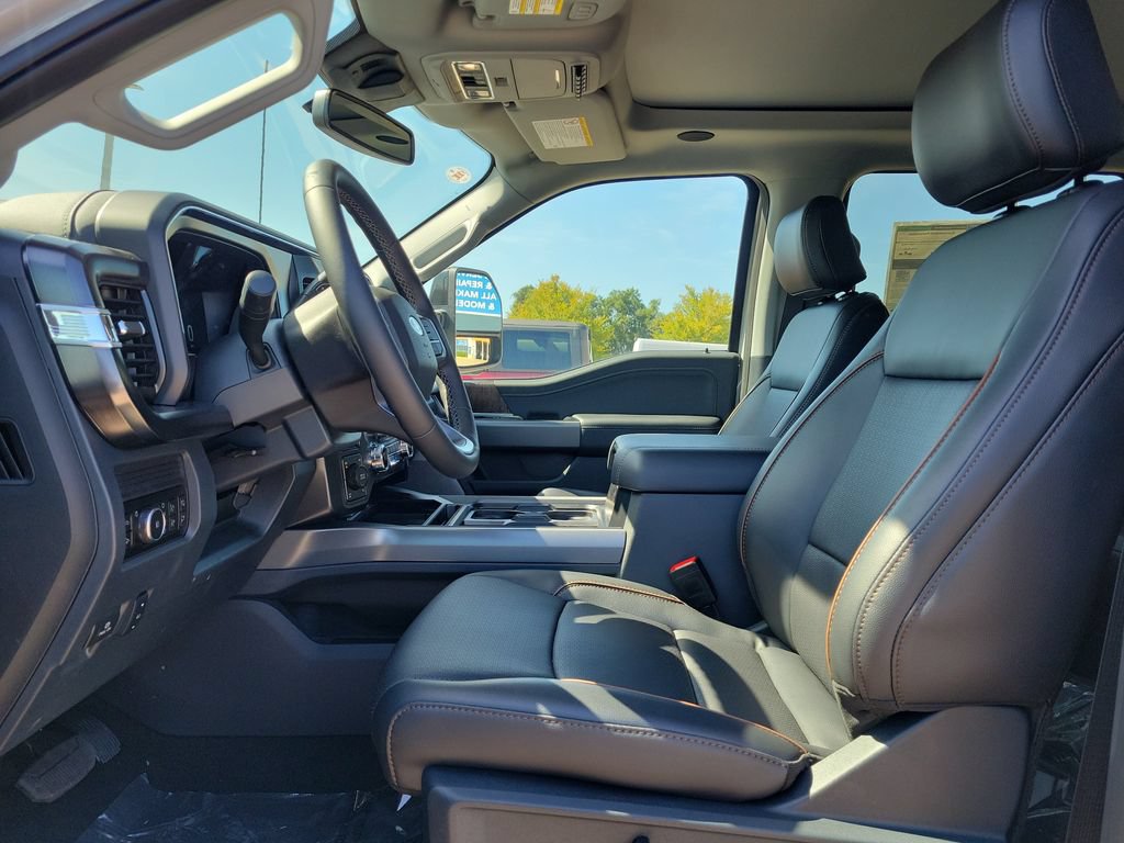 New 2026 Ford F350 Lariat w/ Black Appearance Package AWD/4WD image 12