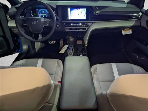 New 2026 Toyota Camry SE image 14