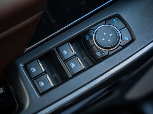 Certified 2023 Ford F150 Lariat w/ Equipment Group 502A High image 43