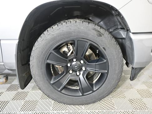Used 2021 RAM 1500 Big Horn image 12