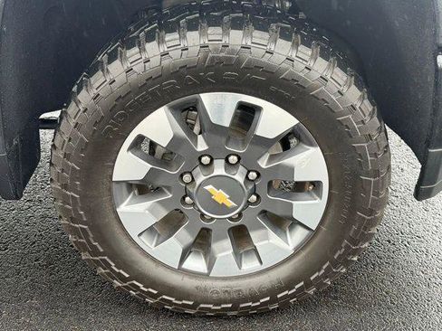 Used 2021 Chevrolet Silverado 2500 W/T image 16