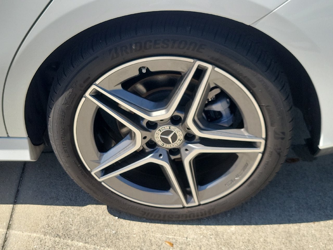 Used 2022 Mercedes-Benz CLA 250 image 5