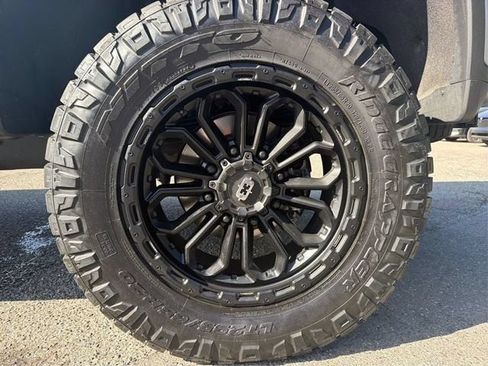 Used 2025 Chevrolet Silverado 2500 ZR2 w/ ZR2 Bison Edition AWD/4WD image 26
