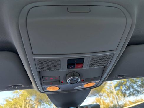 Certified 2020 Volkswagen Passat 2.0T SEL image 26