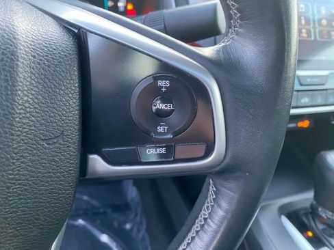 Used 2018 Honda Civic EX-T image 19