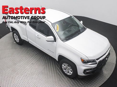 Used 2022 Chevrolet Colorado LT w/ Fleet Safety Package RWD image 3