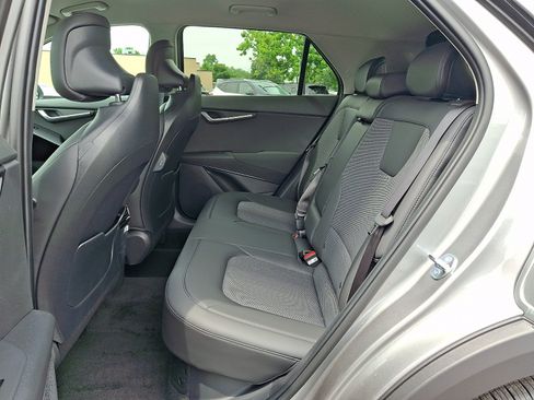 New 2026 Kia Niro EX FWD image 6