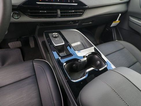 New 2026 Buick Enclave Sport Touring w/ Power Package image 21