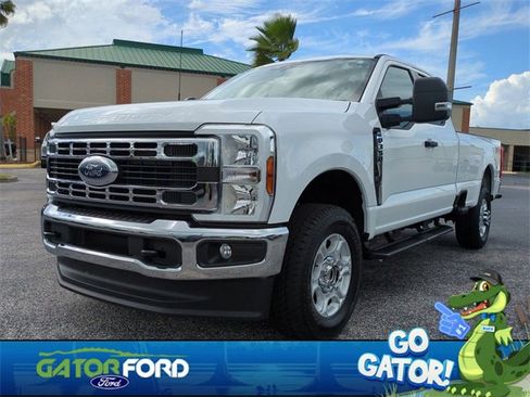 Used 2025 Ford F350 XLT image 9