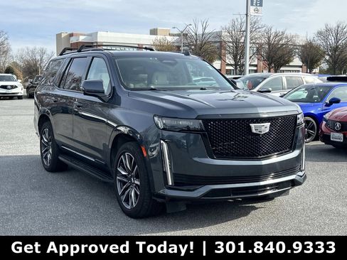 Used 2021 Cadillac Escalade Sport Platinum image 1