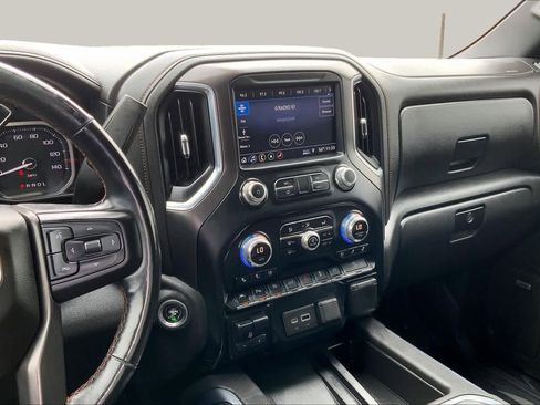 Used 2019 GMC Sierra 1500 AT4 w/ Off Road Performance Package AWD/4WD image 7