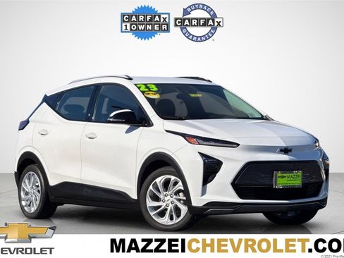 Used 2023 Chevrolet Bolt EUV LT w/ Comfort Package image 1